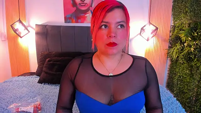 Mariee bloom online show from April 15, 3:18 am