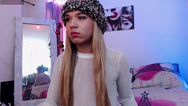 Candyy doll   online show from March 26, 6:09 pm