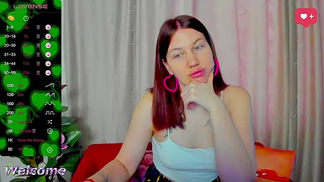 LilllyMoon online show from March 20, 2:05 am