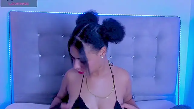 tatianasquirthot online show from June 4, 7:07 pm