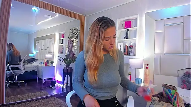 ZoeTaylorl online show from March 16, 11:58 am