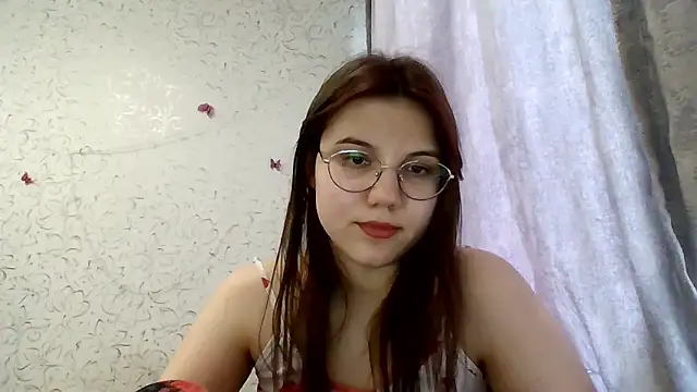 Aurora Breeze online show from April 28, 11:47 am