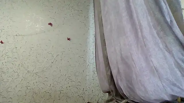 Aurora Breeze online show from April 29, 12:19 pm