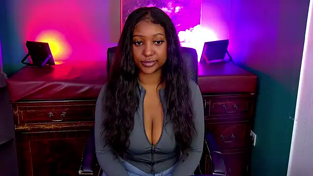 NyaraBuenoBabestationx online show from May 5, 5:27 pm