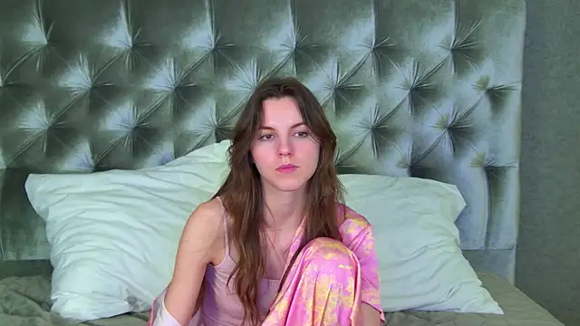 AmaliaLima online show from April 24, 1:14 pm