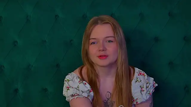 ElinaVale online show from April 30, 5:40 pm