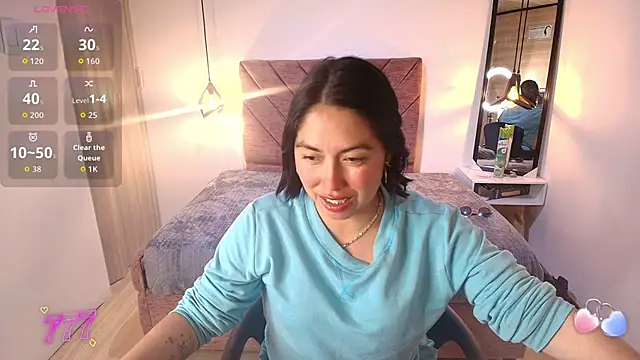 Amanda Fox   online show from March 17, 7:51 pm