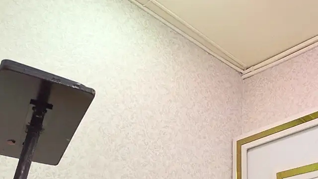 luna blanca19 online show from March 7, 5:36 am