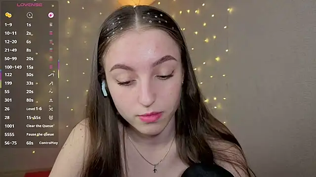 Sweet Pussy Girl online show from April 22, 1:30 pm