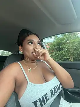 Mulatica oficiall online show from March 16, 4:44 pm