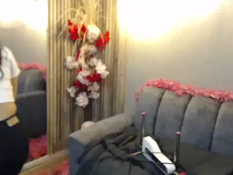 Vicky Angeel online show from April 11, 4:10 pm