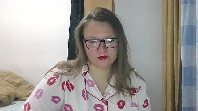 MuseChic Wild online show from May 25, 10:42 pm
