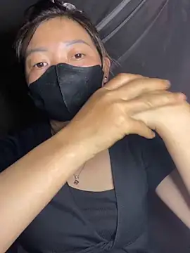 Bling-pusy online show from April 14, 1:22 pm