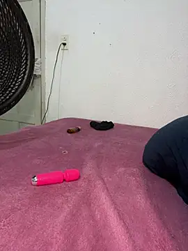 Novinha163 online show from March 18, 12:32 pm