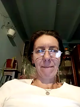 Tania9876 online show from March 15, 6:43 pm