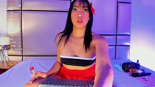 ValeriaRey  online show from April 11, 8:12 pm