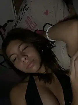 SlushyAcrylic online show from March 14, 4:57 am