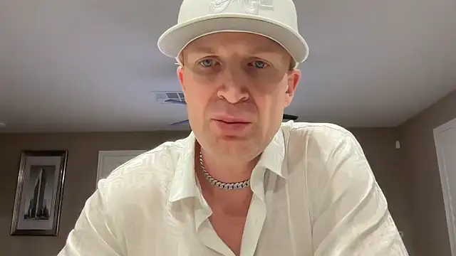 Naughty Ken Barbie-69 online show from April 12, 8:50 am