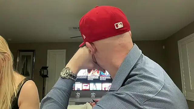 Naughty Ken Barbie-69 online show from April 9, 9:15 am