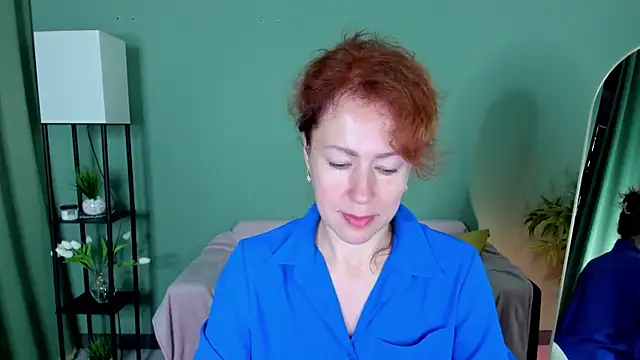 LeticiaRomano online show from July 17, 4:06 am