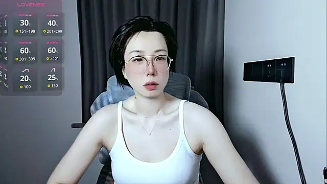 lin lin 520 520 online show from June 26, 4:30 pm