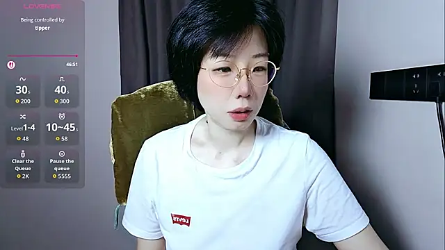 lin lin 520 520 online show from May 27, 5:26 am