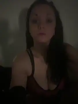 Makyna93 online show from April 8, 1:30 am