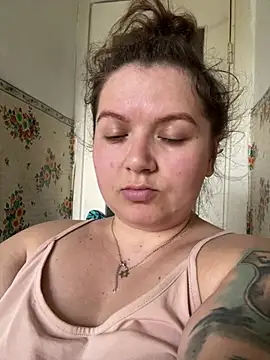 Nenssy555 online show from April 13, 2:07 pm