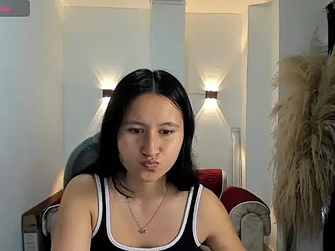 isabella grace18 online show from July 28, 1:32 pm