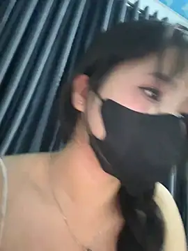 VyVy18 online show from May 29, 3:21 pm