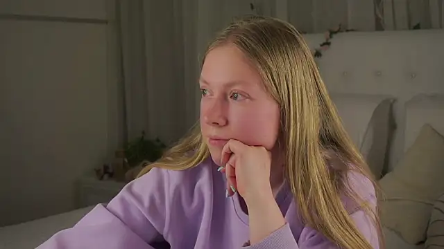 LashandaDevoto online show from March 20, 2:11 pm