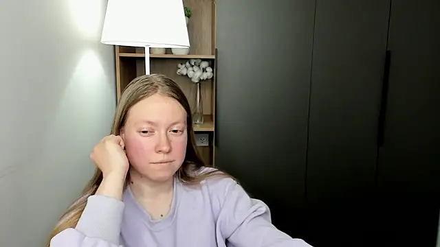 LashandaDevoto online show from March 13, 9:54 am