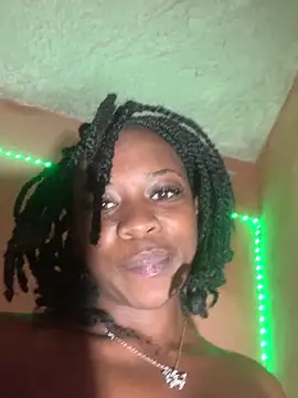 Caramel Beauty online show from April 27, 9:17 am
