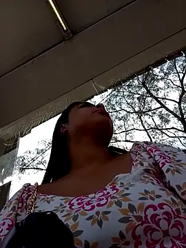 gatinha20257 online show from May 25, 5:01 pm
