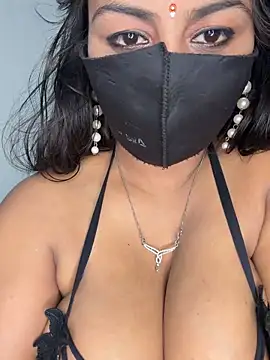 hot8178 online show from June 12, 5:32 pm