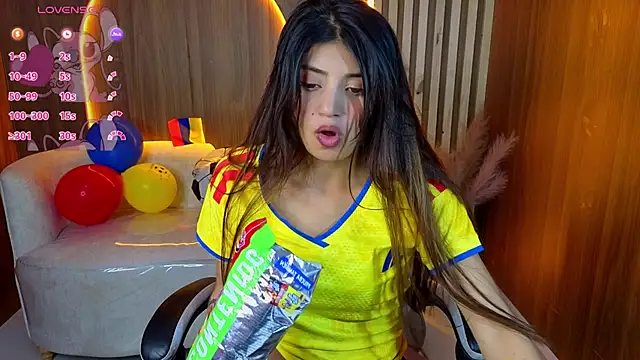 Lia queen tx online show from June 28, 3:13 am