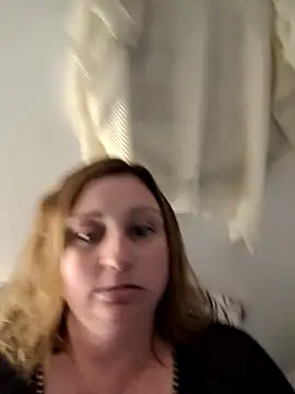duotroublant online show from May 5, 8:34 pm