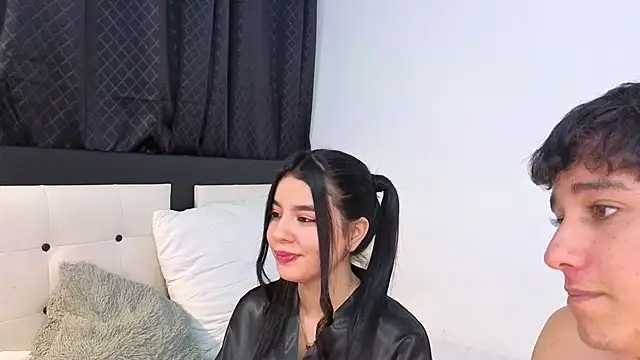 Dravith Valery1 online show from March 16, 5:44 am