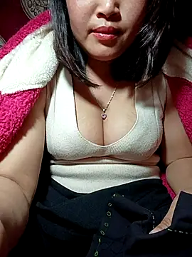 halenka 00 online show from March 13, 1:23 pm