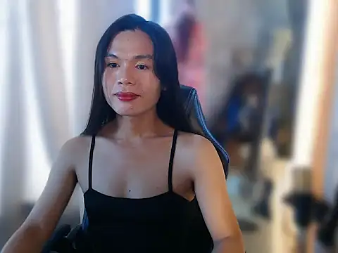 small 13 online show from April 26, 11:13 pm