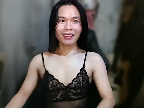 small 13 online show from June 21, 5:06 pm