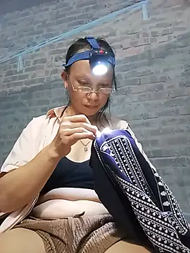 Heli pusy online show from August 8, 9:28 am