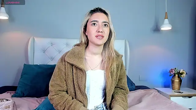 aitanacohen online show from March 18, 4:56 pm