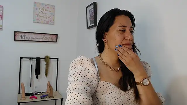 violeta scott online show from April 29, 12:52 pm