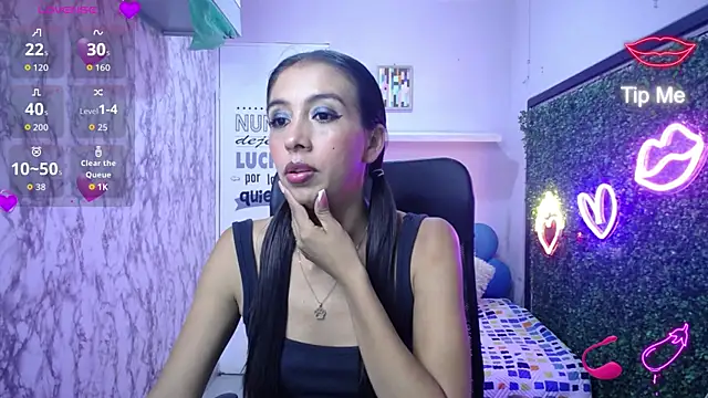 sandra petite19 online show from July 12, 4:02 am