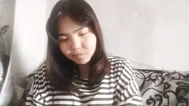 CuteAngell online show from March 22, 7:36 am