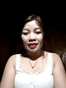 Yiyi102300 online show from March 17, 1:26 pm