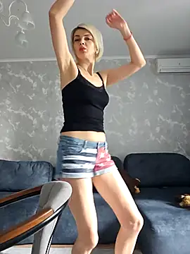 Silk-Temptation online show from March 19, 6:29 am