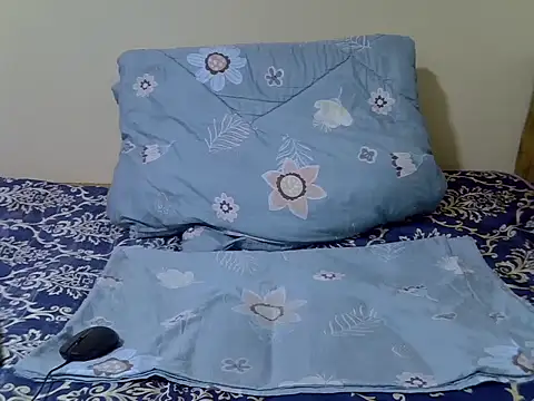 Darkchocolatequeen online show from July 8, 11:01 am