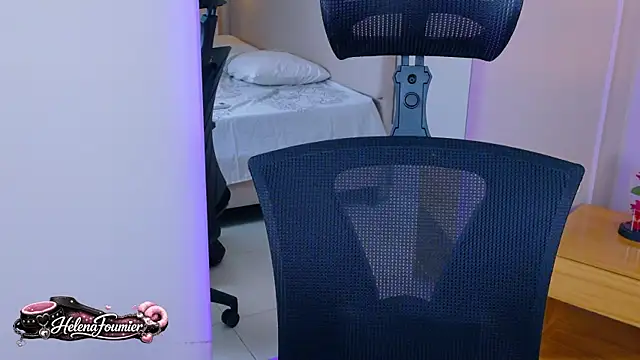 HelenaFoumier online show from June 10, 10:41 pm